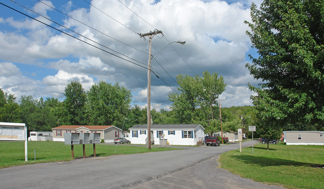 Lakeview Mobile Home Community in Canandaigua, NY - Building Photo - Building Photo