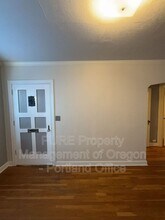 715 NE 20th Ave in Portland, OR - Building Photo - Building Photo