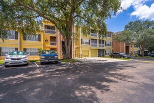 5144 City St in Orlando, FL - Building Photo