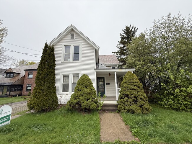19 Platt St, Unit 19B