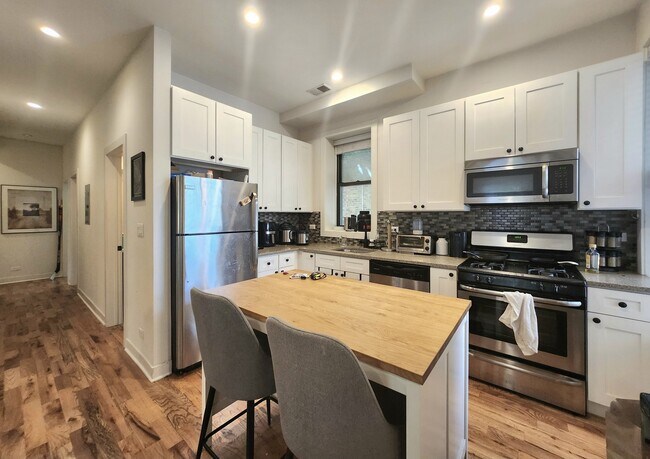 1716 N North Park Avenue in Chicago, IL - Building Photo - Building Photo