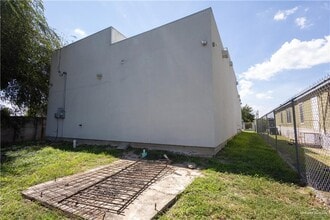 24 Ray W Cir in Mission, TX - Building Photo - Building Photo