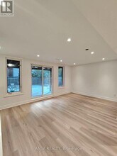 36 Sharon Lee Dr in Markham, ON - Building Photo - Building Photo