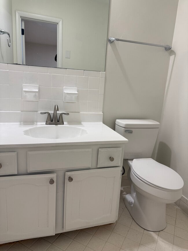 315 Kevin Dr in Dickson, TN - Building Photo - Building Photo