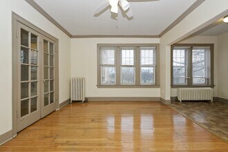 11214-18 S Indiana in Chicago, IL - Foto de edificio - Interior Photo