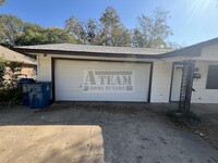 1609 S Clay St in Kaufman, TX - Building Photo - Building Photo