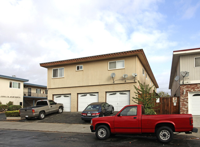 El Cerrito Apartments in Gilroy, CA - Building Photo - Building Photo