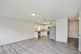 20 Slipper Orchid Trail E in Palm Coast, FL - Building Photo - Building Photo