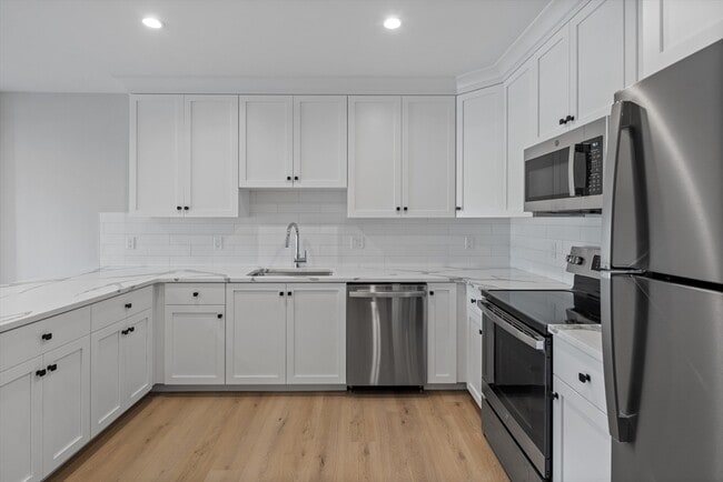 property at 186 Bedford St