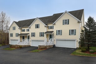 The Commons at Elmwood Village in North Reading, MA - Building Photo