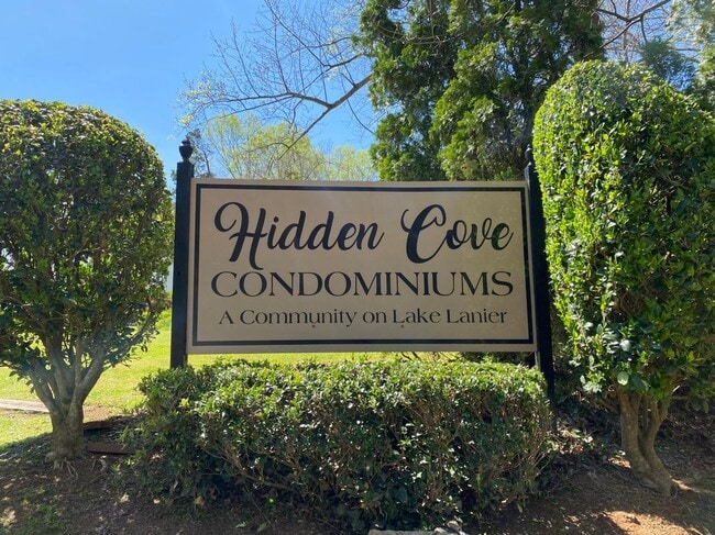 property at 2493 Hidden Cove Ct