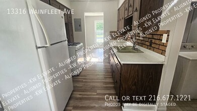13316 Wainfleet Ave in Cleveland, OH - Building Photo - Building Photo