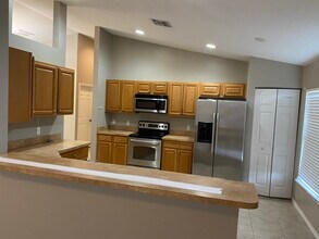 375 Lexington Ave SW in Vero Beach, FL - Building Photo - Building Photo