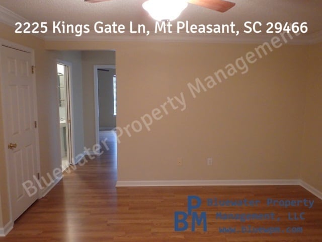 2225 Kings Gate Ln in Mount Pleasant, SC - Building Photo - Building Photo