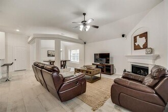 11554 Stephenville Dr in Frisco, TX - Building Photo - Building Photo