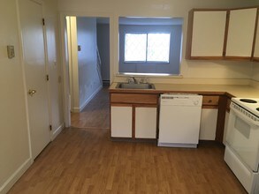 356 Waterville St in Waterbury, CT - Foto de edificio - Building Photo