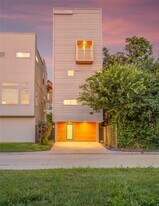 1315 Lakin St in Houston, TX - Building Photo