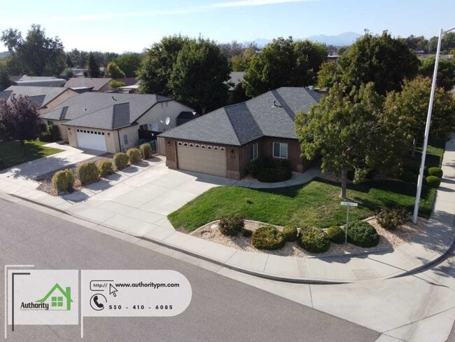 property at 3516 Humbug Dr