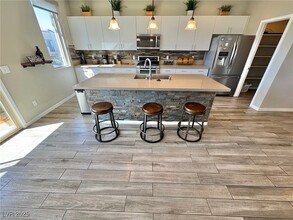 11279 Kraft Mountain Ave in Las Vegas, NV - Building Photo - Building Photo