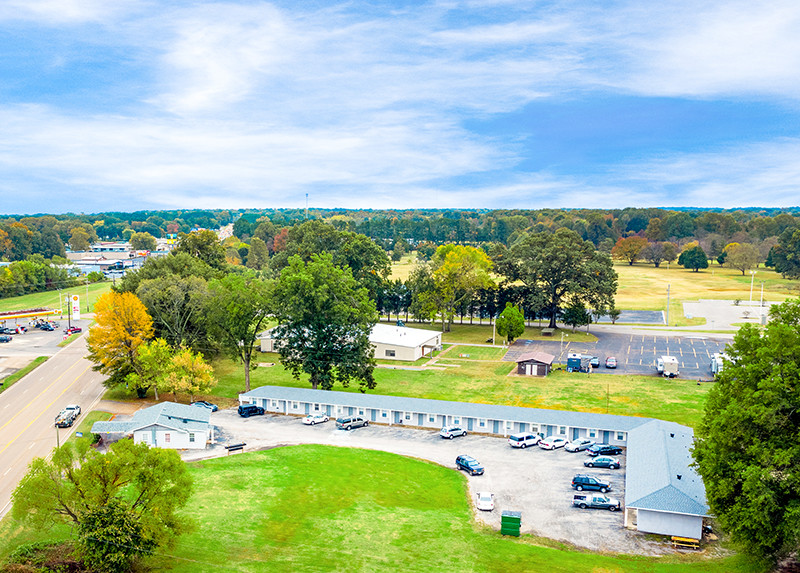 3837 Highway 45 N in Jackson, TN - Building Photo