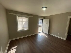 831 N Dunlap St in Memphis, TN - Building Photo - Building Photo