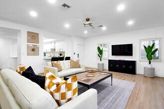 201 Ryder Cup Cir S in Palm Beach Gardens, FL - Building Photo - Building Photo