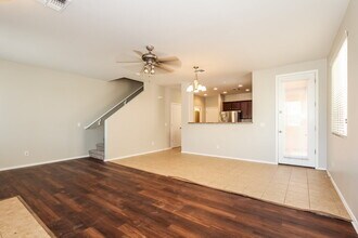 5412 W Albeniz Pl in Phoenix, AZ - Building Photo - Building Photo