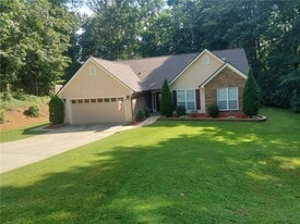 4215 Hamilton Walk Dr in Buford, GA - Building Photo