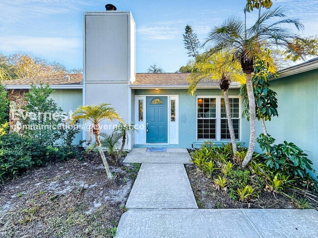 1301 Gulfview Woods Ln in Tarpon Springs, FL - Building Photo - Building Photo