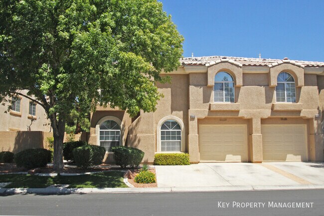 9640 Gunbelt Dr in Las Vegas, NV - Building Photo - Building Photo