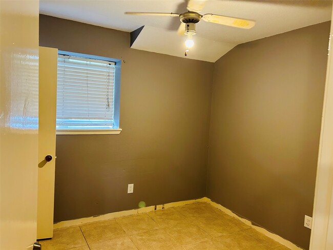 property at 7619 Vernwood St