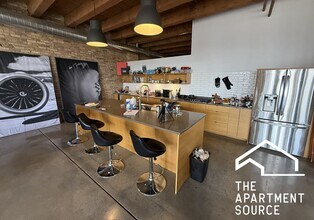 2614 W North Ave, Unit 4S in Chicago, IL - Foto de edificio - Building Photo