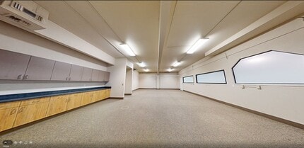 4216 Shasta Dam Blvd in Shasta Lake, CA - Foto de edificio - Building Photo