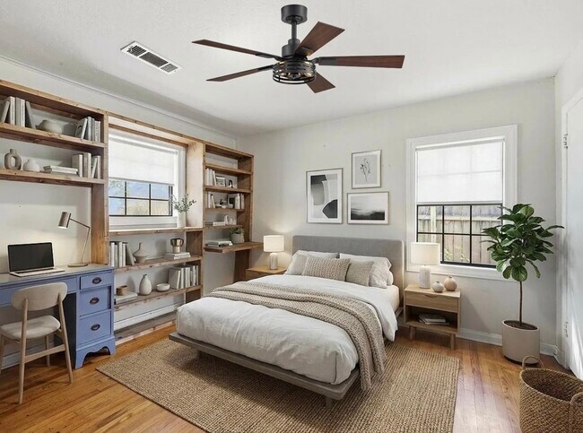 2110 7th St in Port Neches, TX - Building Photo - Building Photo