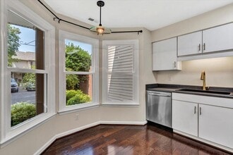 4744 Oakcliff Dr in Roanoke, VA - Building Photo - Building Photo
