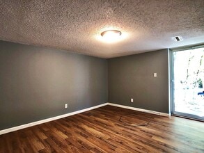 803 6th Ave N in Fort Dodge, IA - Building Photo - Building Photo