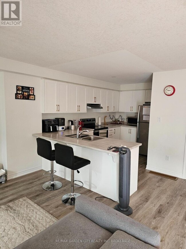 property at 62 Dryden Ln