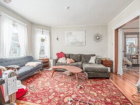 81 Bristol Rd in Medford, MA - Building Photo