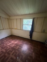 1641 Stewart Ave in Youngstown, OH - Building Photo - Building Photo
