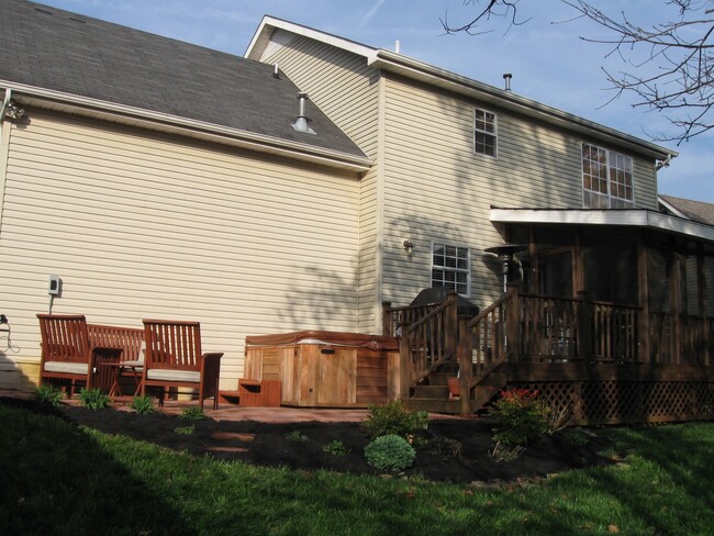 1377 Woodridge Dr in Knoxville, TN - Building Photo - Building Photo