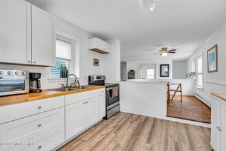 1227 Bay Ave in Point Pleasant, NJ - Building Photo - Building Photo