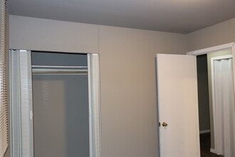 1034 Matthews St in Gary, IN - Building Photo - Building Photo