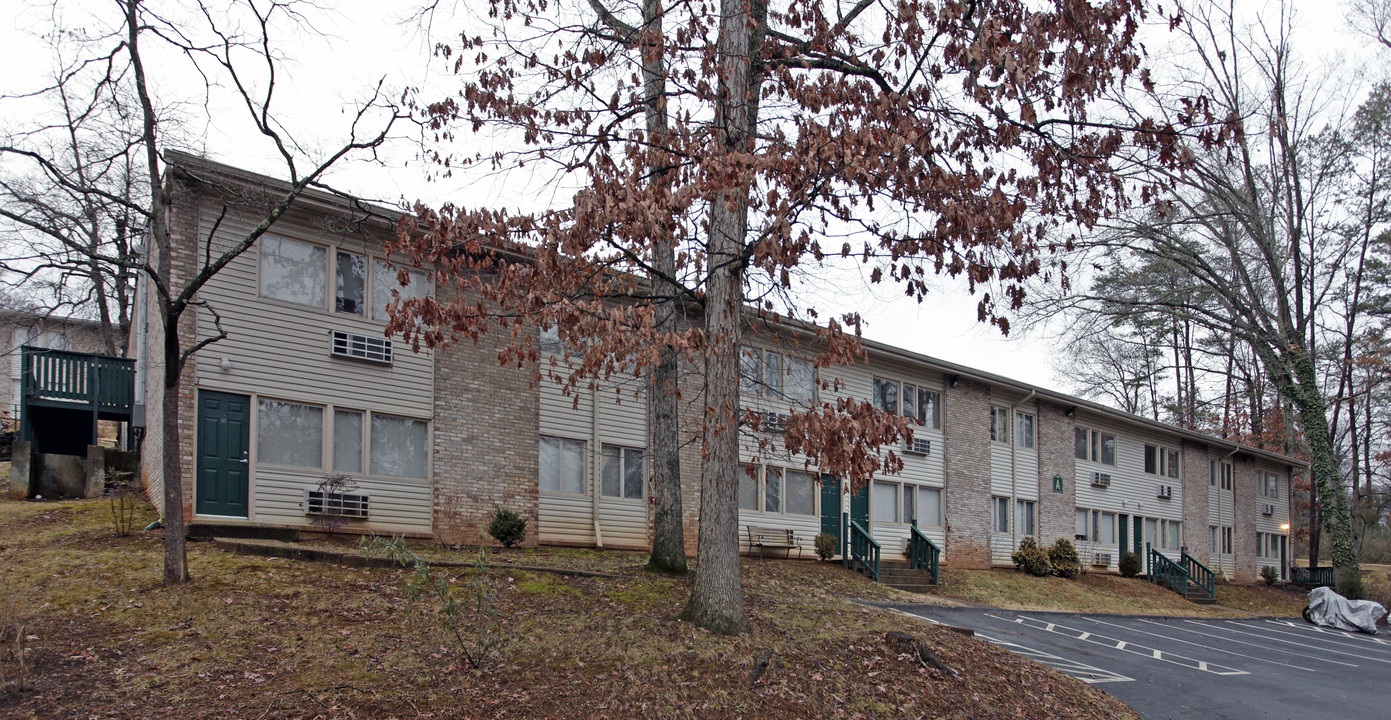 Cherokee Ridge Apartments in Knoxville, TN - Building Photo