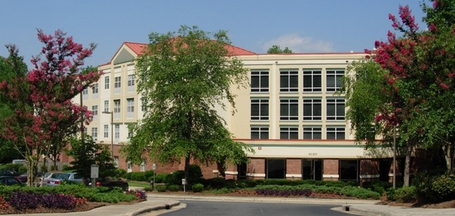 McAlpine Terrace(55+ Community) in Charlotte, NC - Foto de edificio - Building Photo