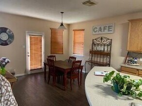 5835 Beeston Ln in Houston, TX - Building Photo - Building Photo