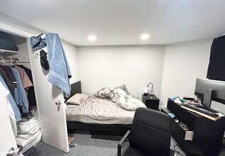 218 Columbia St, Unit 1A in Cambridge, MA - Building Photo - Building Photo