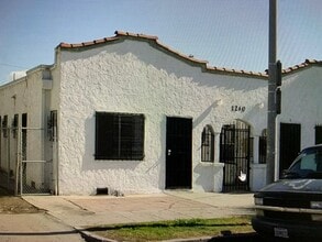 1240 Dawson Ave. Long Beach CA 90804 in Long Beach, CA - Foto de edificio - Building Photo