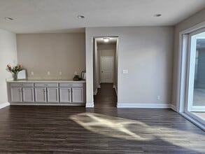 7212 Cherry Creek Blvd in Carmel, IN - Building Photo - Building Photo