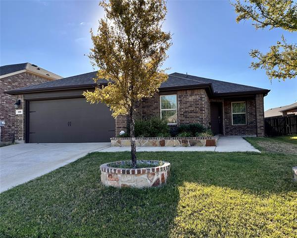 709 Meadow Wood Ln in Princeton, TX - Building Photo