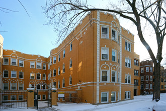 Golden Court Condominiums in Chicago, IL - Foto de edificio - Building Photo